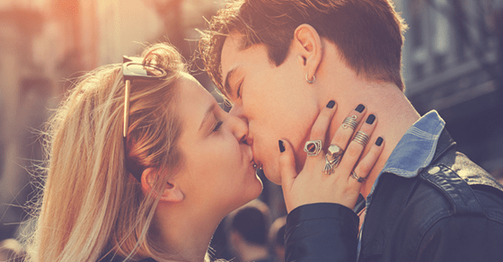 キスの種類とやり方を徹底解説 20選