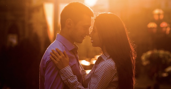 OKな無理やりキスとNGな無理やりキスの違い 10選