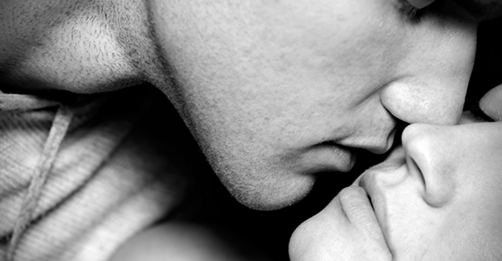彼女を興奮させる、エッチの時の言葉責めの8つの鉄則