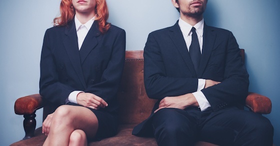 彼女との会話で沈黙を確実になくす対処法 6選