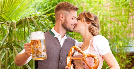酔った勢いで男性がキスする時の意外な意味・5選