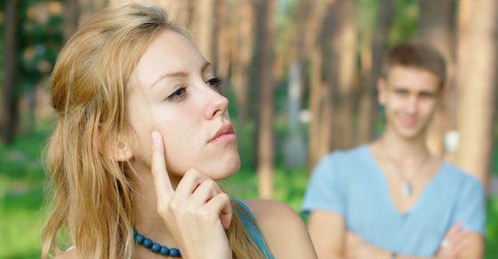 絶対モテない!女性が「この人第一印象悪い…」と思う瞬間 10選