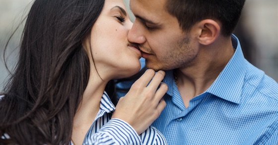 女はキスでいい男か見抜いてる!キス上手な男の特徴 11選