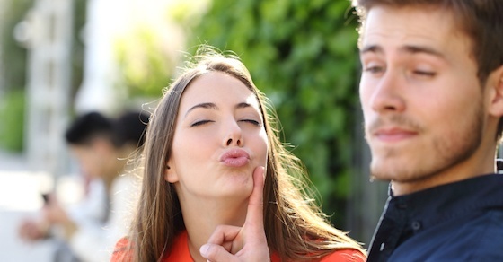 タイプじゃない女からの誘いを絶妙なセリフで断る方法10選