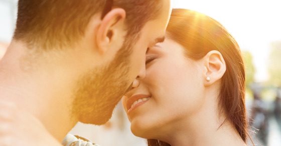 今「キスフレ」がアツい!最速で女とキスする関係を作る方法