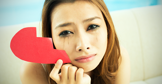 メンヘラとは?メンヘラ女子の6つの特徴
