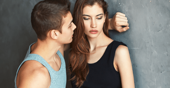 男から「ヤリたい!」と迫られた際、傷つけずにセックスを断る方法4選