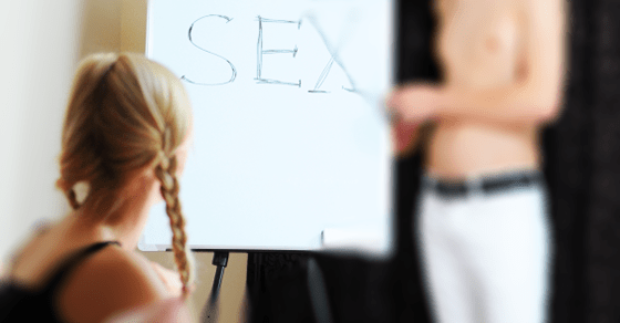 本気で付き合うな!セフレ止まりにするべき女性の特徴5選