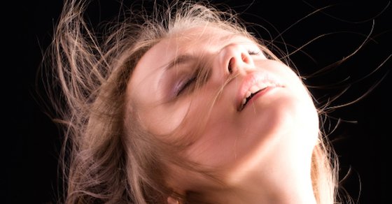 女性ホルモンが減少するので、性欲が高まる